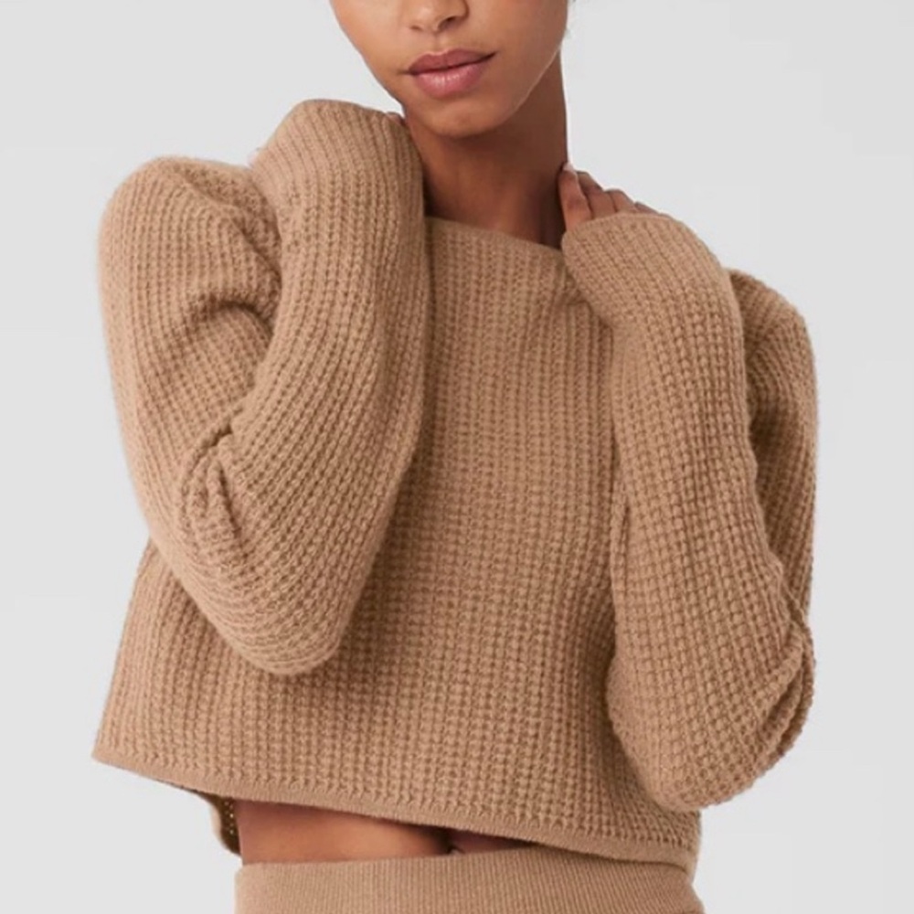 ALO Yoga Tan Knit Crop Top